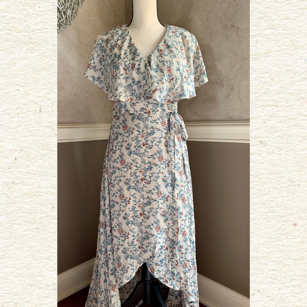 Entro Floral Layered Ruffled Wrap Tie Midi Dress Small NWT